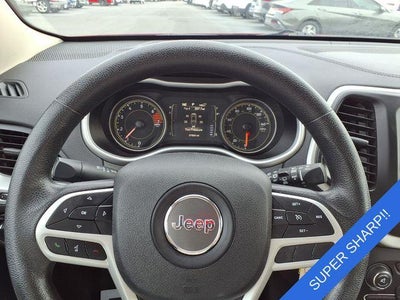 2017 Jeep Cherokee Sport