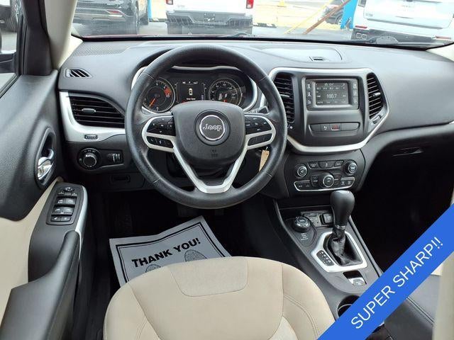 2017 Jeep Cherokee Sport