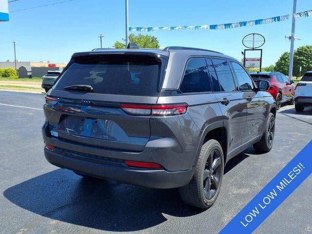 2023 Jeep Grand Cherokee Altitude