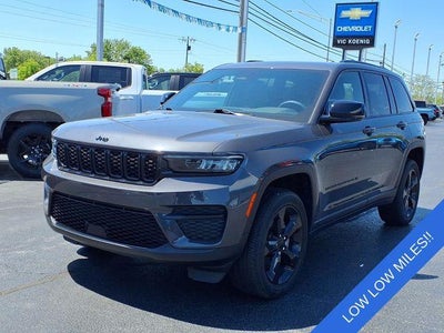 2023 Jeep Grand Cherokee Altitude