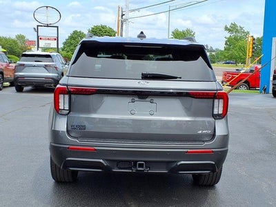 2025 Ford Explorer ST-Line