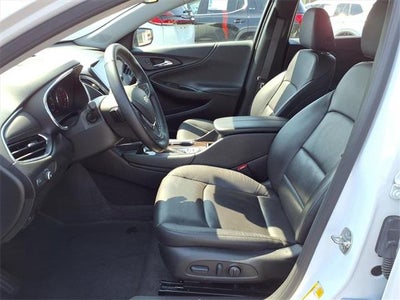 2024 Chevrolet Malibu 2LT