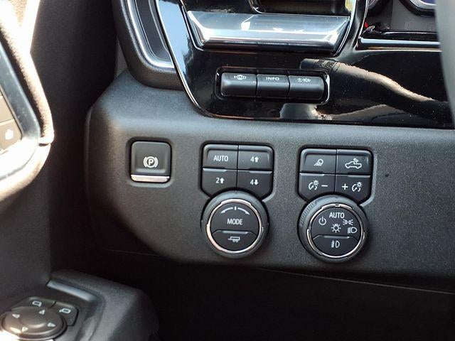 2025 Chevrolet Silverado 3500 HD High Country