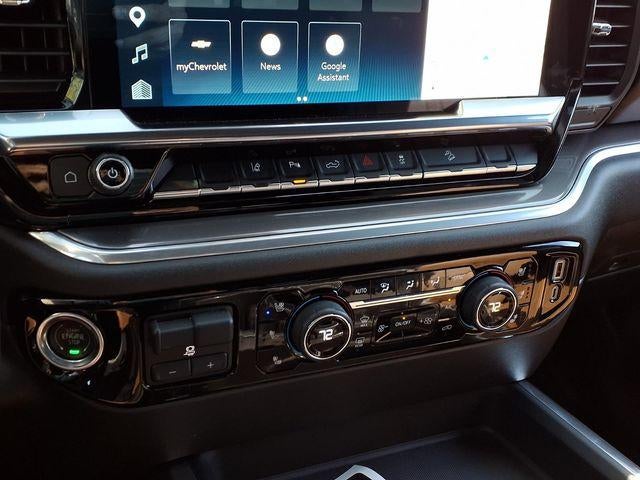 2025 Chevrolet Silverado 3500 HD High Country