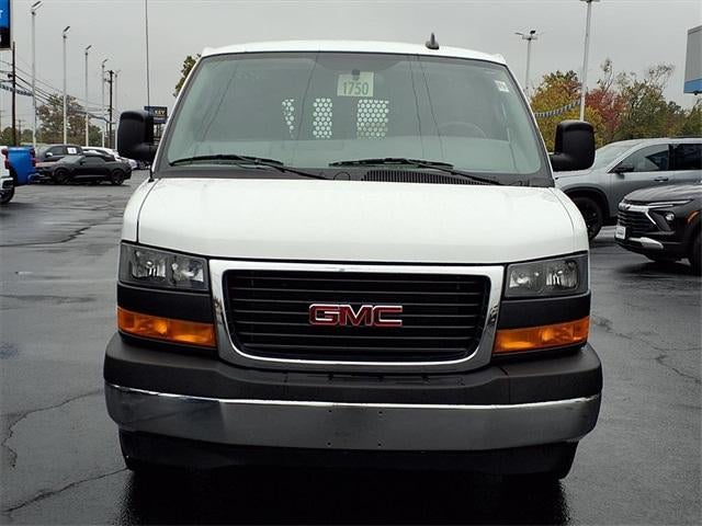 2024 GMC Savana Cargo 2500 Base
