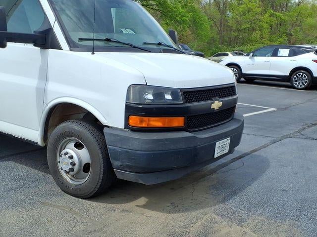 2018 Chevrolet Express Cutaway 3500 Base
