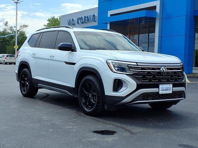 2024 Volkswagen Atlas 2.0T Peak Edition SE w/Technology