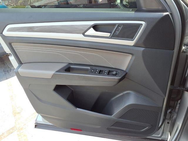 2022 Volkswagen Atlas Cross Sport 2.0T SE w/Technology