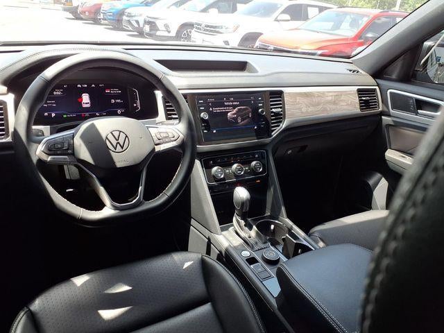 2022 Volkswagen Atlas Cross Sport 2.0T SE w/Technology
