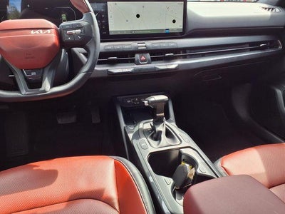 2025 Kia K4 GT-Line