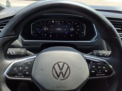 2023 Volkswagen Tiguan SEL R-Line