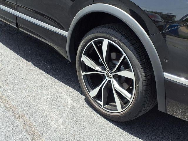 2023 Volkswagen Tiguan SEL R-Line