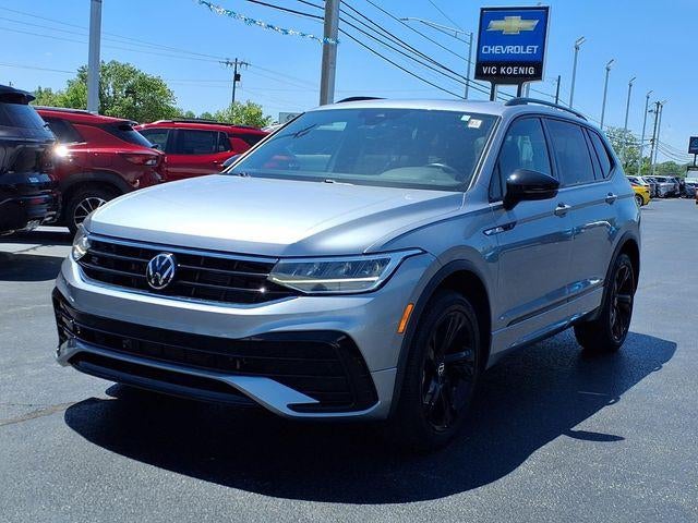 2023 Volkswagen Tiguan SE R-Line Black