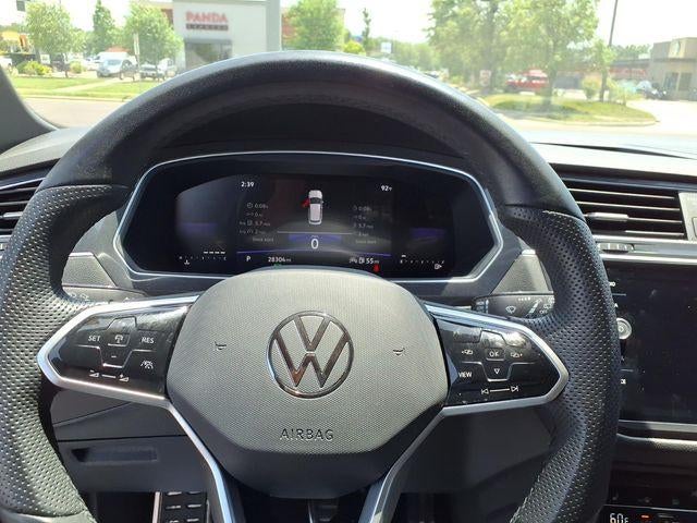 2024 Volkswagen Tiguan SE R-Line Black