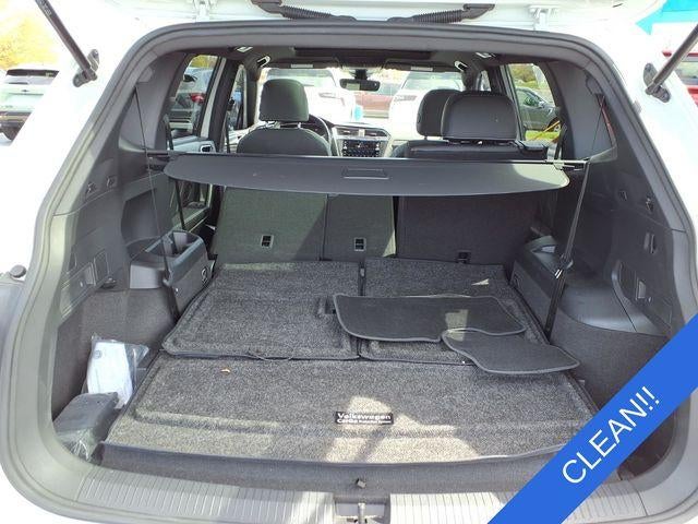 2023 Volkswagen Tiguan SE R-Line Black