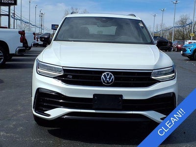 2023 Volkswagen Tiguan SE R-Line Black