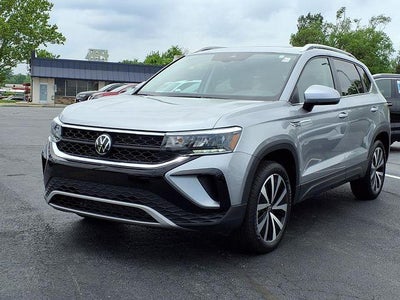 2024 Volkswagen Taos SE