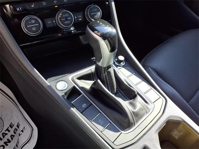 2022 Volkswagen Jetta SE