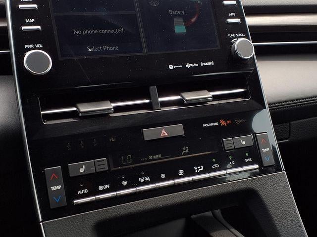 2021 Toyota Avalon Hybrid XLE