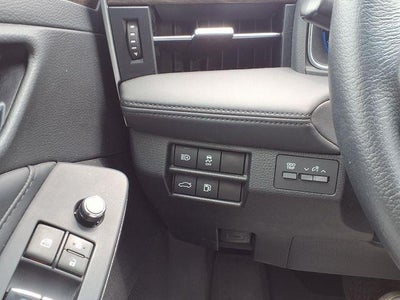 2021 Toyota Avalon Hybrid XLE