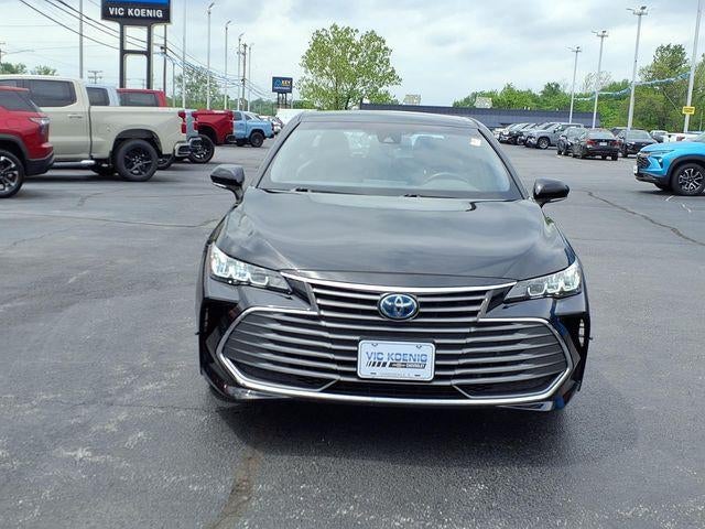 2021 Toyota Avalon Hybrid XLE