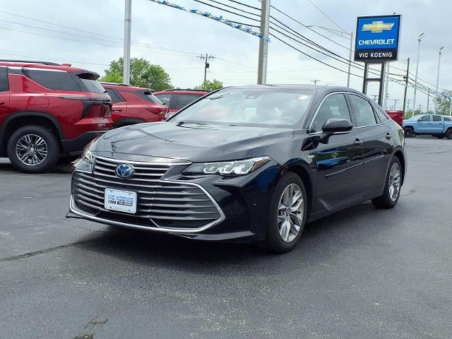 2021 Toyota Avalon Hybrid XLE