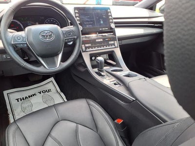 2021 Toyota Avalon Hybrid XLE