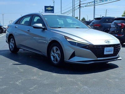 2021 Hyundai Elantra SE