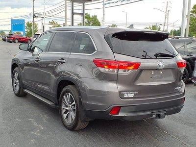 2019 Toyota Highlander SE