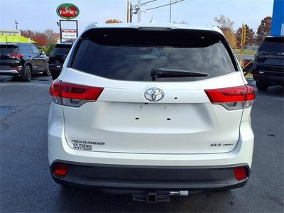 2019 Toyota Highlander SE