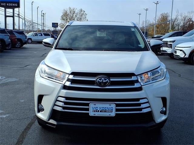 2019 Toyota Highlander SE