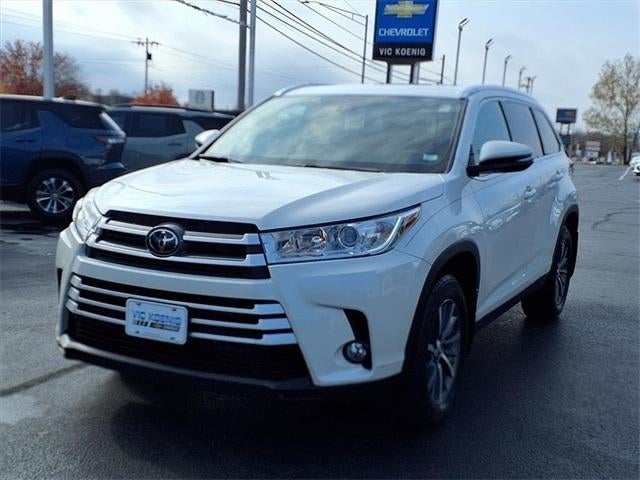 2019 Toyota Highlander SE