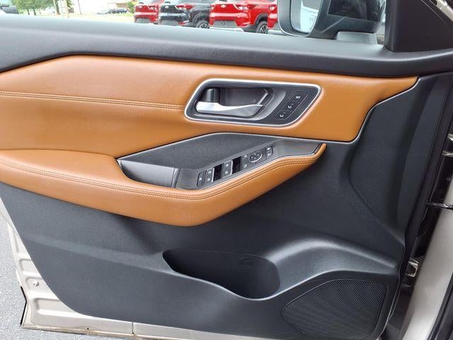 2024 Nissan Rogue Platinum