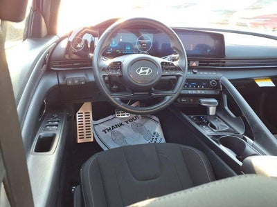 2025 Hyundai Elantra Hybrid SEL Sport