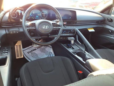 2025 Hyundai Elantra Hybrid SEL Sport