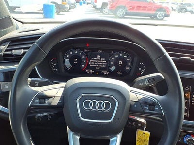 2023 Audi Q3 Premium