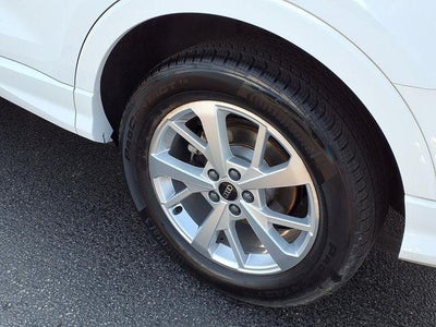 2023 Audi Q3 Premium