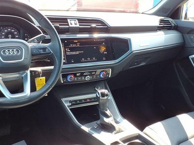 2023 Audi Q3 Premium