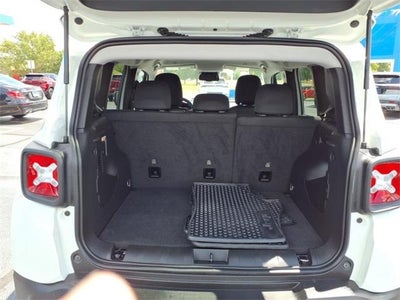 2023 Jeep Renegade Trailhawk