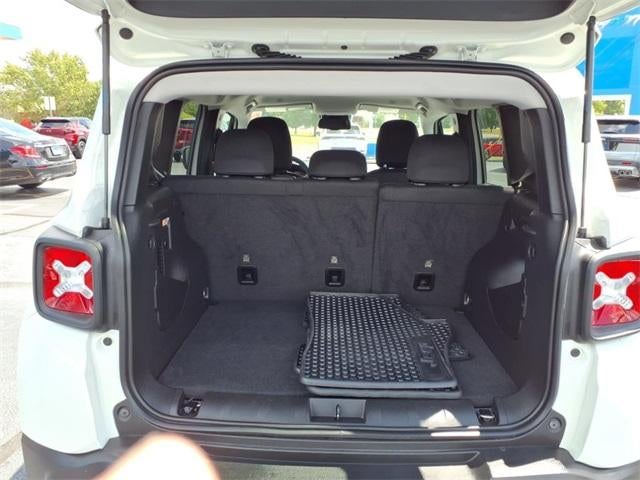 2023 Jeep Renegade Trailhawk